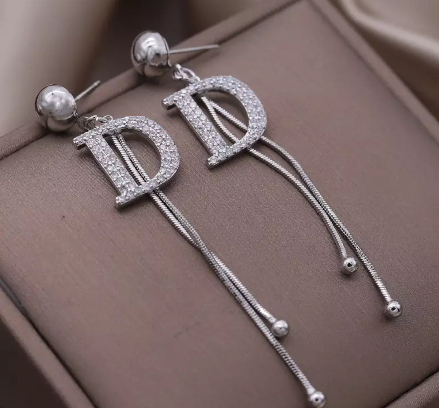 D INSPIRED EARRINGS. Accessories