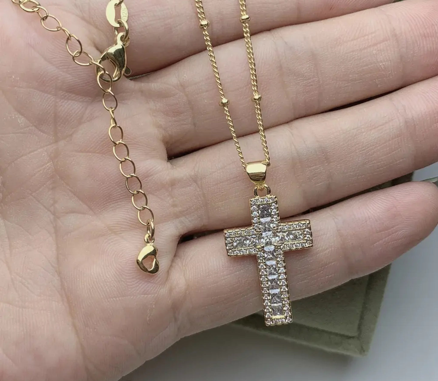 Crystal Cross  pendent necklaces . Accessories