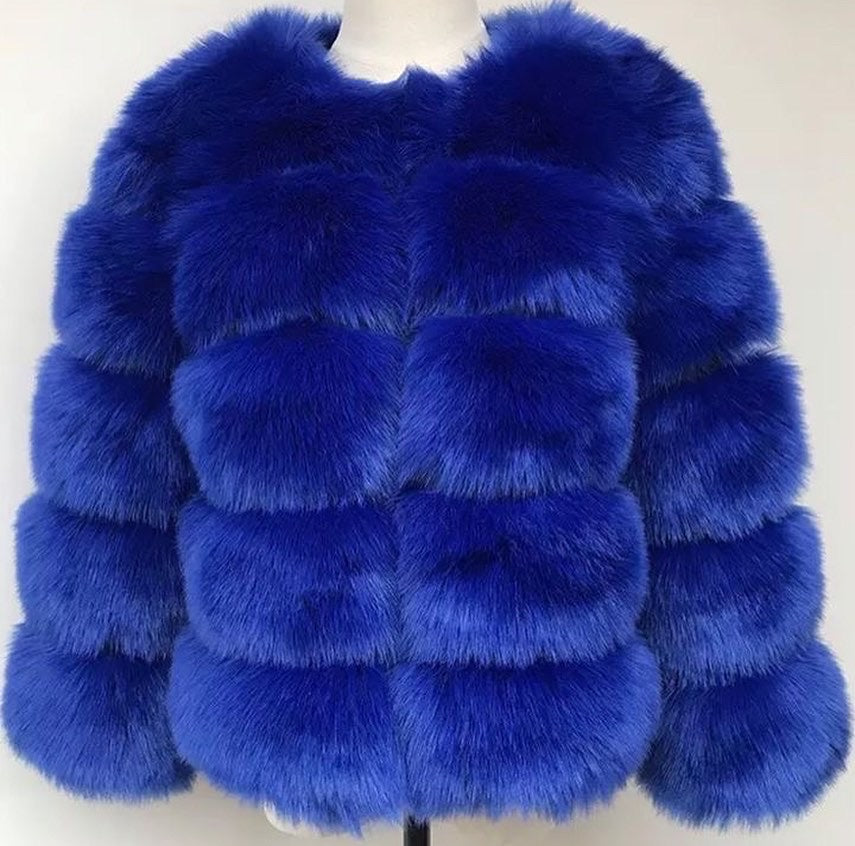 Our AZEYLIA fur coats .